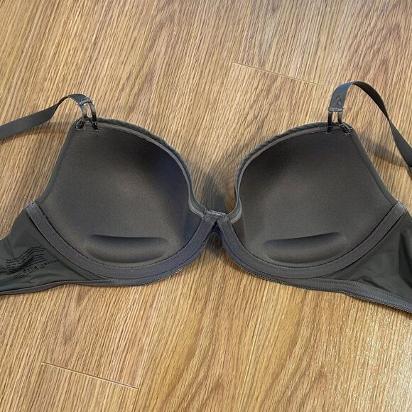 NWOT Calvin Klein Dark Grey Bra - 34D - Picture 6 of 6